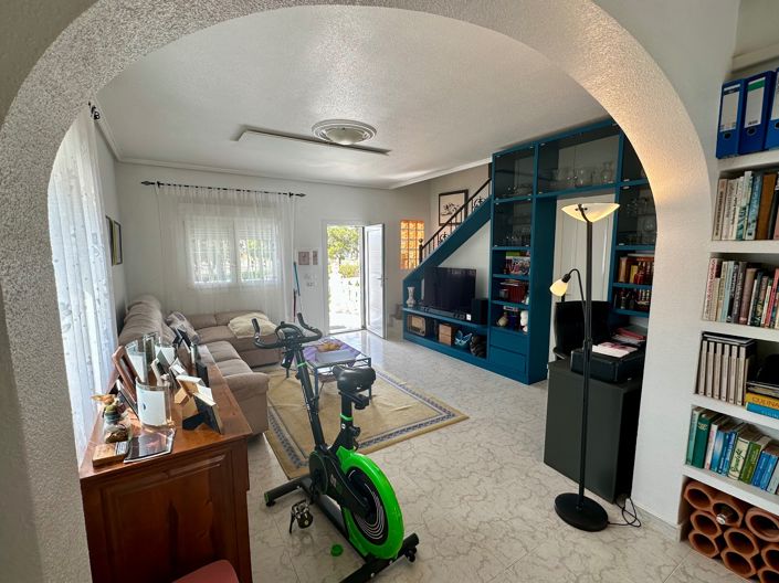 Image No.5-2 Bed Townhouse for sale