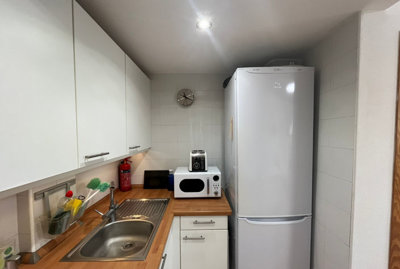 o_1jjbgfckiv90i9119iel1d1m8c3s