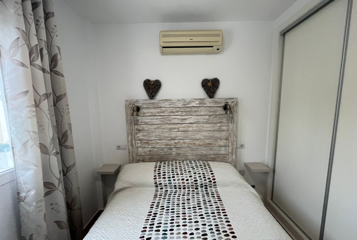 Image No.21-2 Bed Apartment for sale