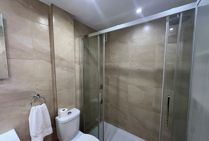 Image No.25-2 Bed Apartment for sale