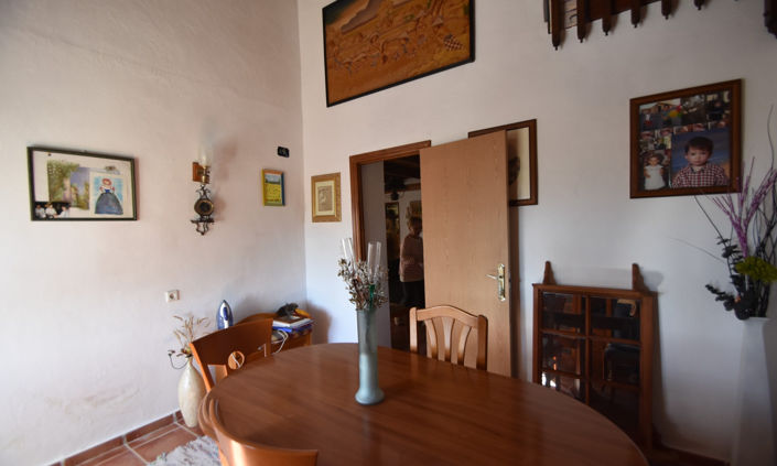 Image No.10-3 Bed Finca for sale