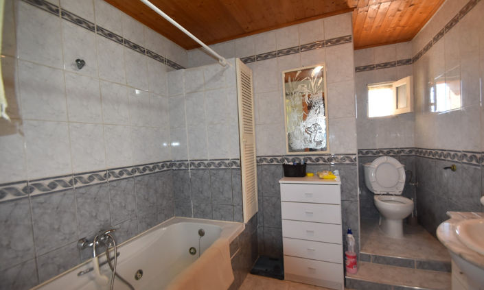 Image No.17-3 Bed Finca for sale