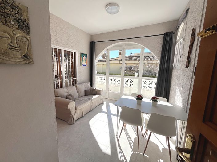 Image No.12-3 Bed Villa for sale