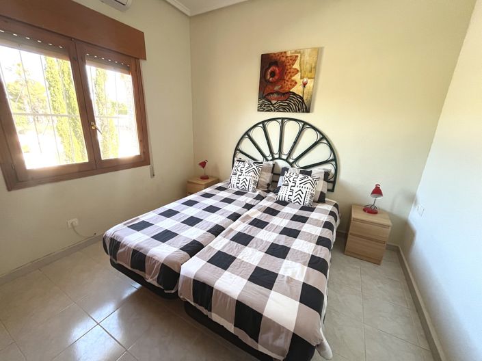 Image No.16-3 Bed Villa for sale