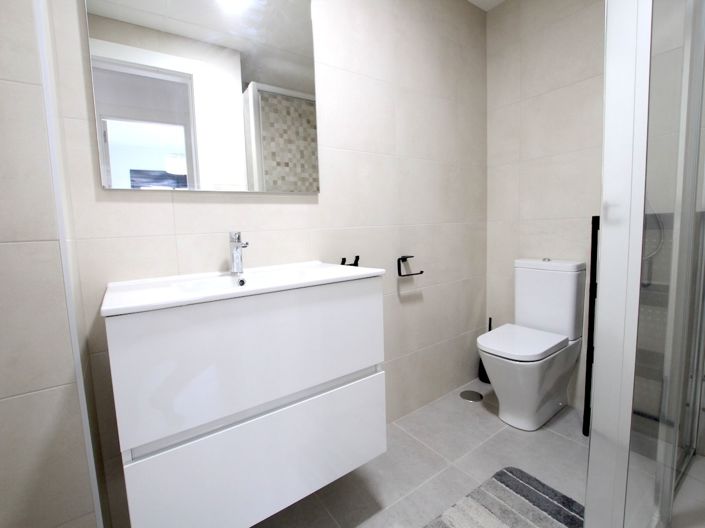 Image No.12-3 Bed Villa for sale