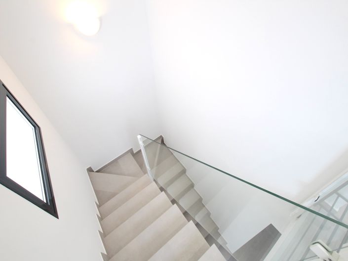 Image No.18-3 Bed Villa for sale