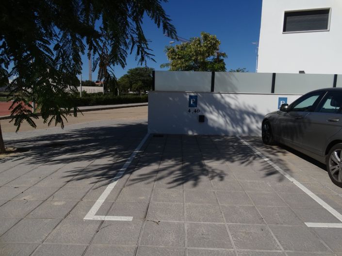 Image No.25-3 Bed Apartment for sale