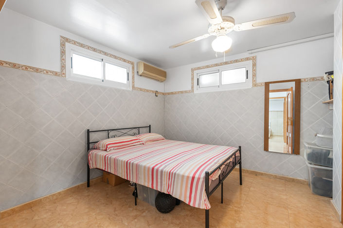 Image No.25-Villa de 4 chambres à vendre à Benijofar