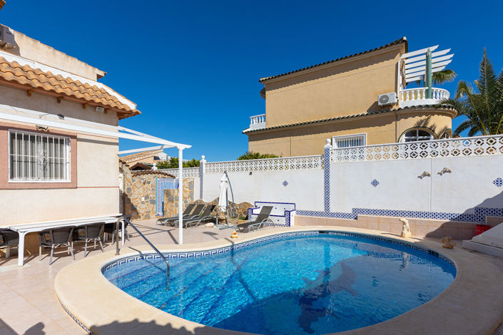 Image No.32-Villa de 4 chambres à vendre à Benijofar