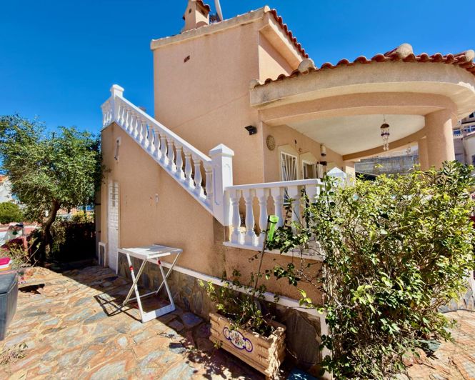 Image No.19-2 Bed Villa for sale