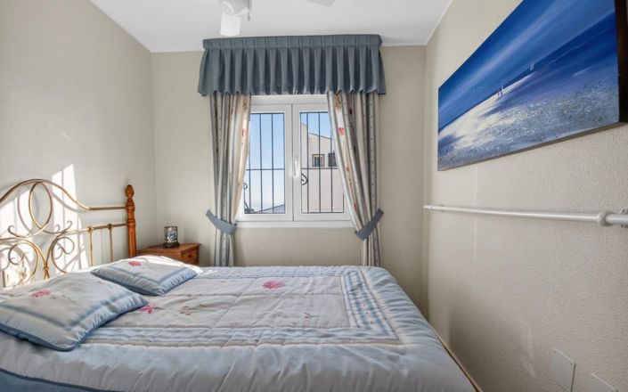 Image No.11-3 Bed Quad for sale