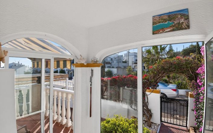 Image No.20-3 Bed Quad for sale