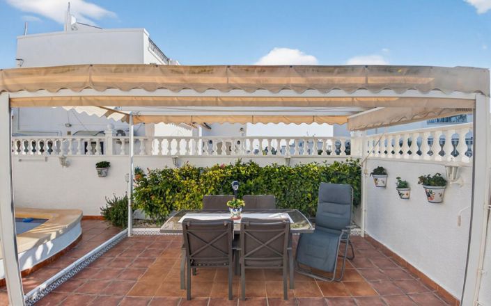 Image No.22-3 Bed Quad for sale