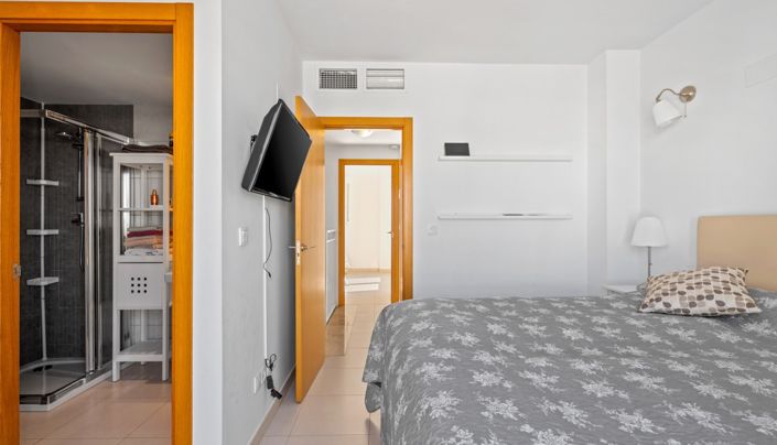 Image No.22-3 Bed Townhouse for sale