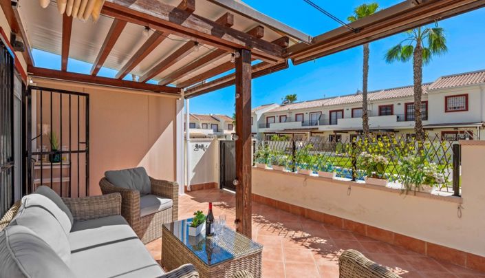 Image No.3-3 Bed Townhouse for sale