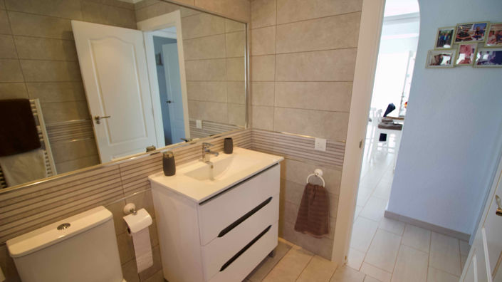 Image No.19-3 Bed Villa for sale