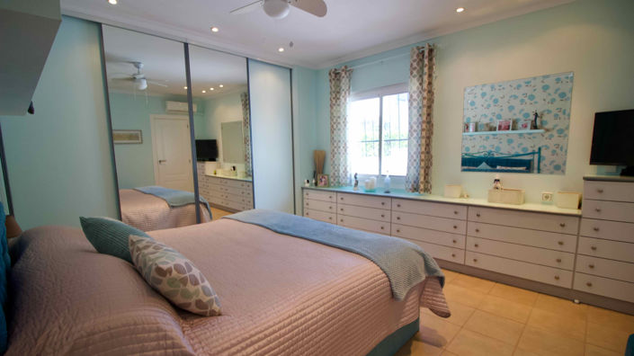 Image No.22-3 Bed Villa for sale