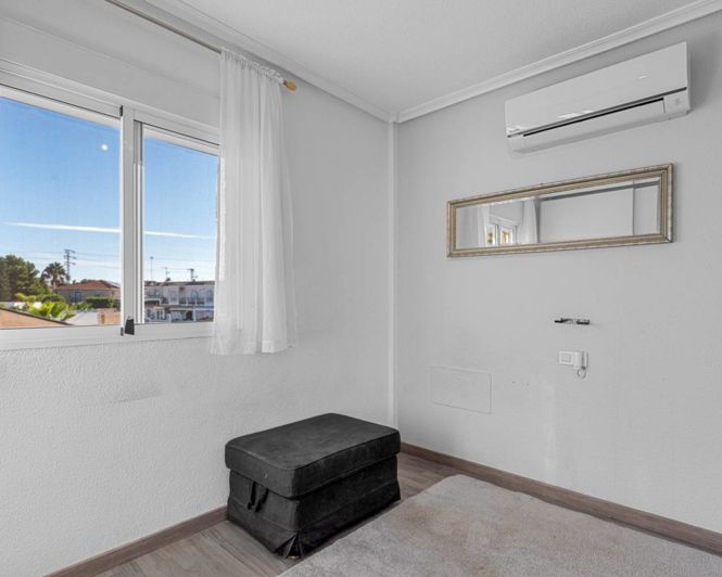 Image No.22-4 Bed Villa for sale