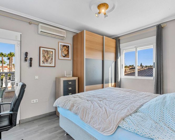 Image No.23-4 Bed Villa for sale