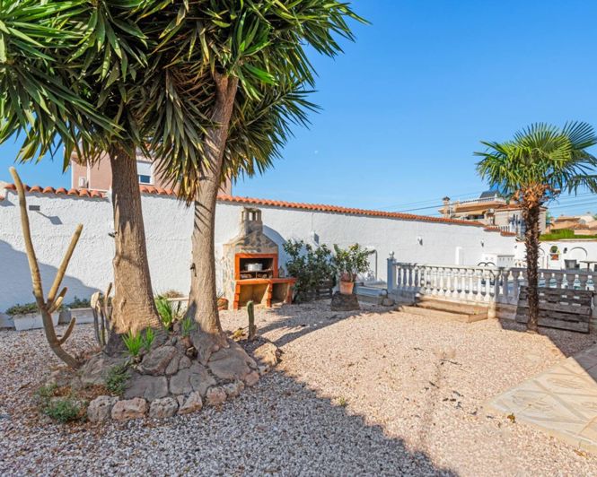 Image No.34-4 Bed Villa for sale