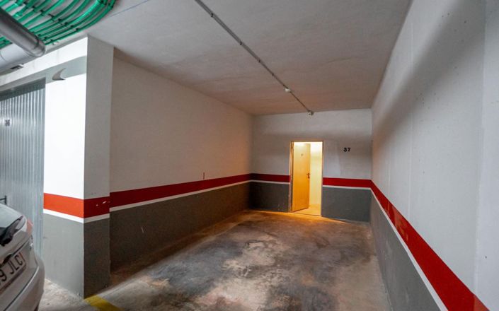 Image No.29-2 Bed Quad for sale