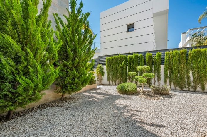 Image No.32-3 Bed Villa for sale