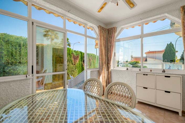 Image No.19-2 Bed Villa for sale