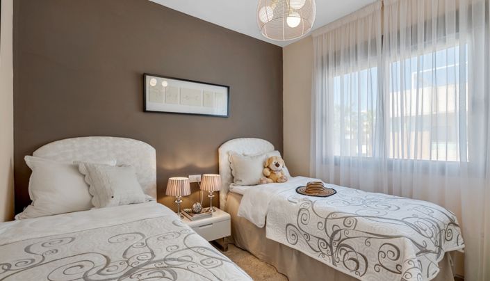 Image No.25-2 Bed Apartment for sale