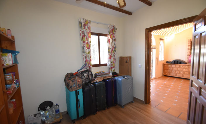 Image No.16-3 Bed Villa for sale