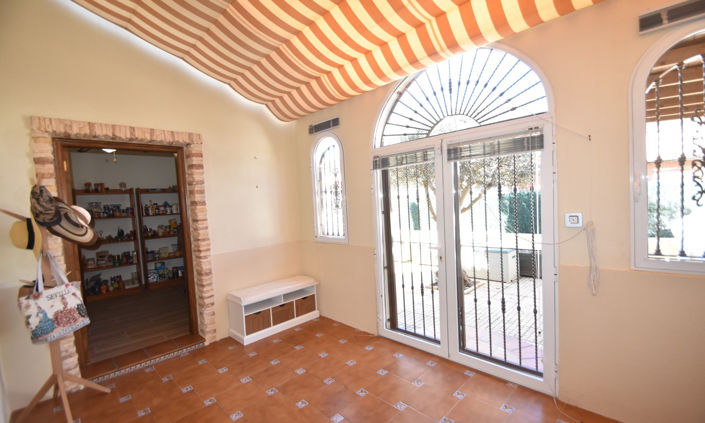 Image No.3-3 Bed Villa for sale