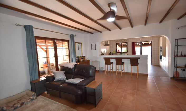 Image No.6-3 Bed Villa for sale