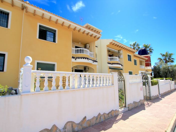 Image No.30-2 Bed Apartment for sale