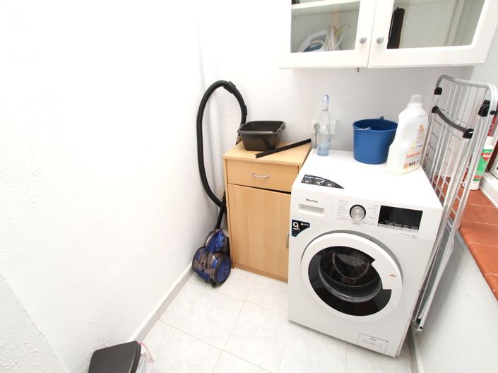 Image No.10-2 Bed Bungalow for sale