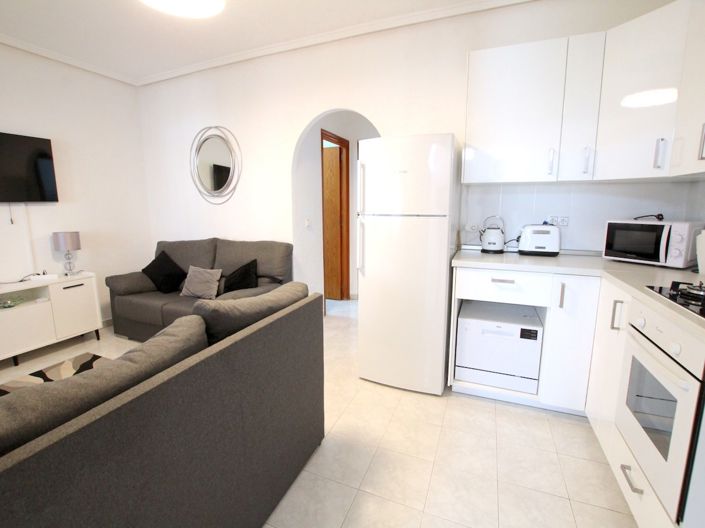 Image No.8-2 Bed Bungalow for sale