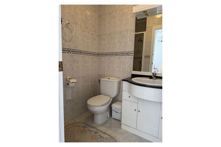 Image No.14-2 Bed Bungalow for sale