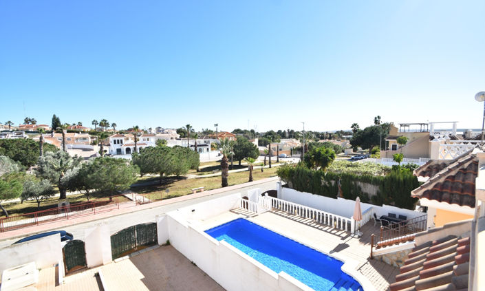 Image No.18-3 Bed Villa for sale