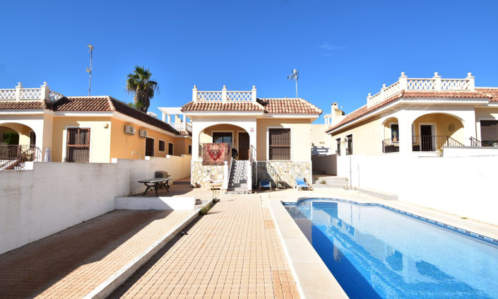 Image No.24-3 Bed Villa for sale