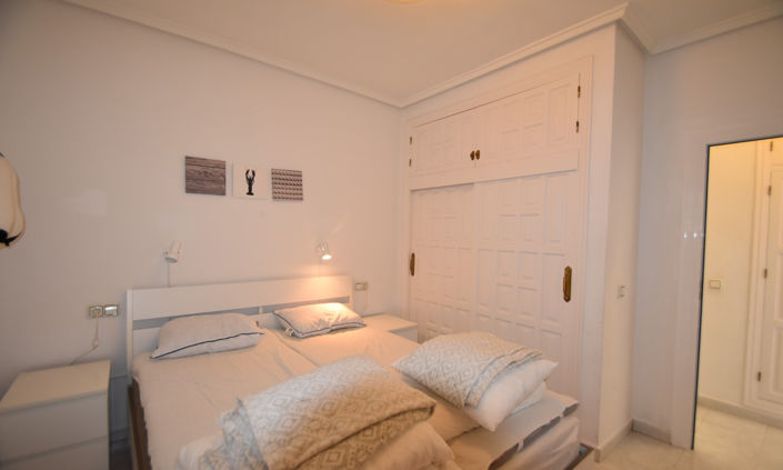 Image No.12-2 Bed Apartment for sale