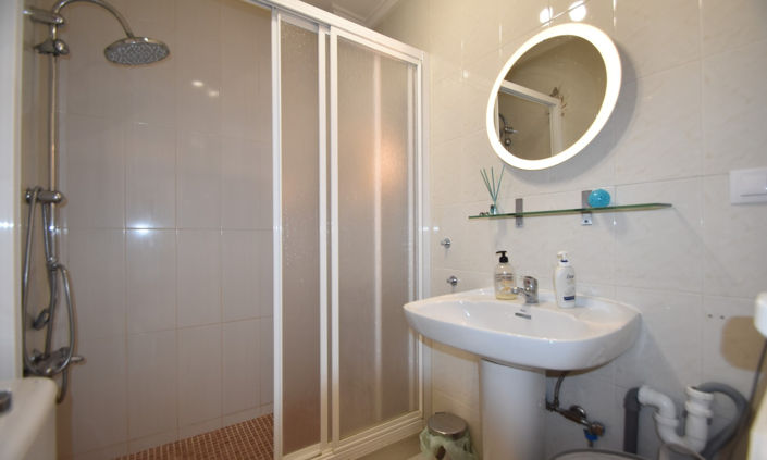 Image No.14-2 Bed Apartment for sale