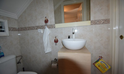 o_1jl6o1a8c1s7j1hi31pub12nubjj3u