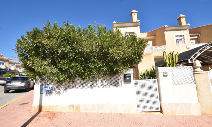 Image No.2-2 Bed Property for sale