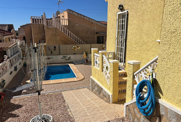 Image No.20-2 Bed Villa for sale