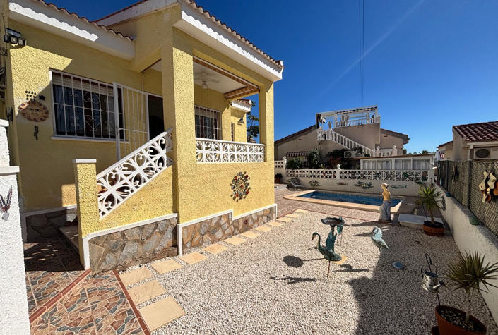 Image No.3-2 Bed Villa for sale