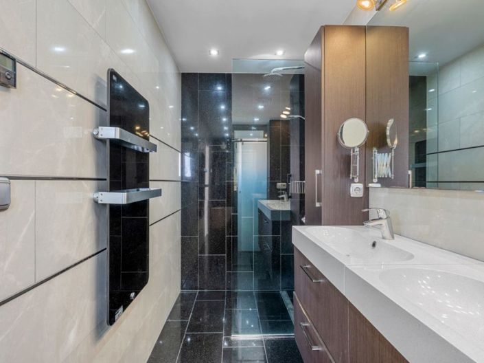 Image No.33-4 Bed Villa for sale