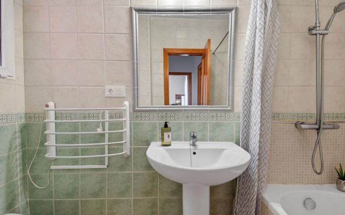 Image No.13-2 Bed Quad for sale