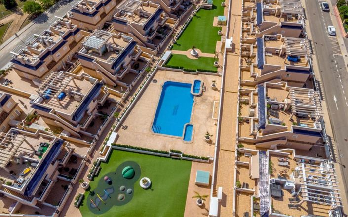 Image No.39-3 Bed Townhouse for sale