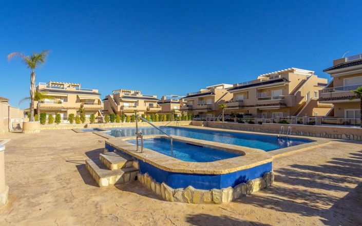 Image No.43-3 Bed Townhouse for sale