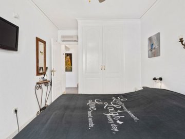 frontpic12-qu888-1024x768