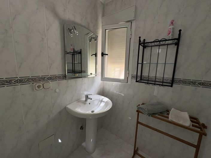 Image No.22-5 Bed Villa for sale