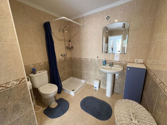 Image No.34-5 Bed Villa for sale